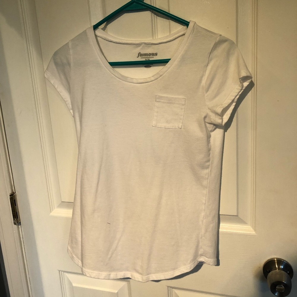White tee